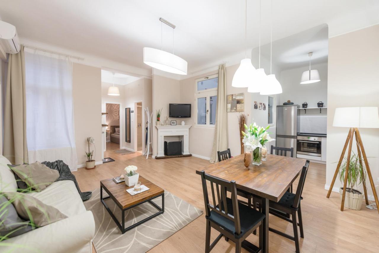 Апартаменты Downtown Heart 3 Bdr, 2 Bath, A/C Будапешт Экстерьер фото